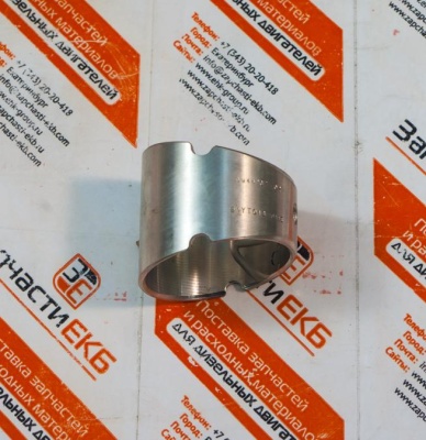 4944137 Втулка шатуна BUSHING